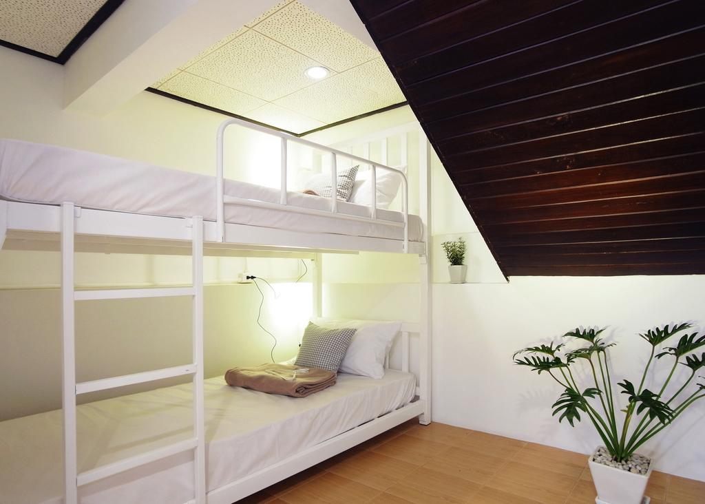 Squirrel Hostel เชียงใหม่ ภายนอก รูปภาพ
